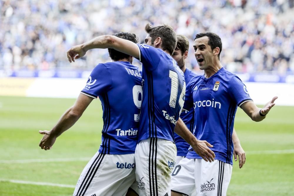 El partido entre el Real Oviedo y el Nástic de Tarragona, en imágenes