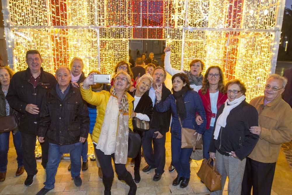 Encendido de luces de Navidad e inauguración del Belén en Cartagena