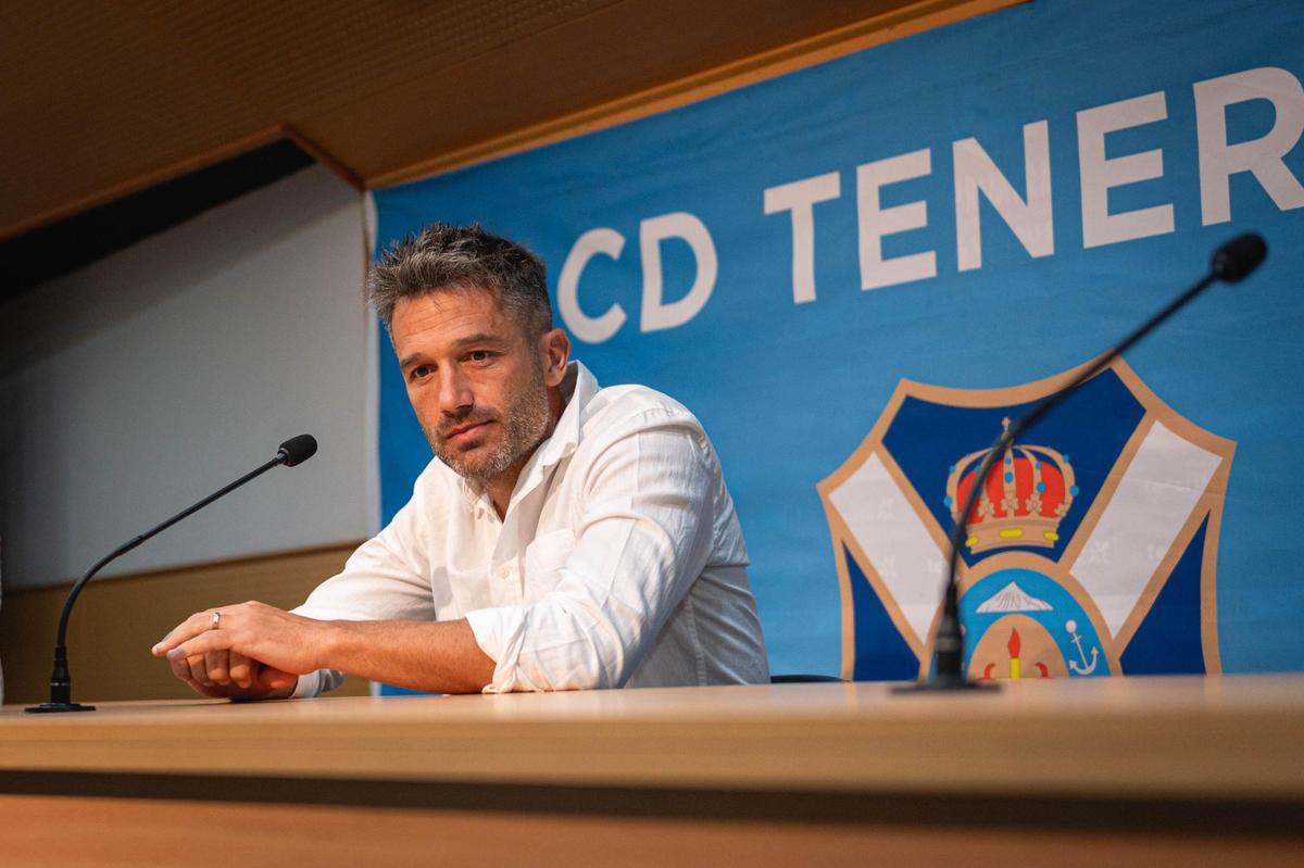 Rueda de prensa de Aitor Sanz, en imágenes Rueda de prensa de Aitor Sanz, en imágenes