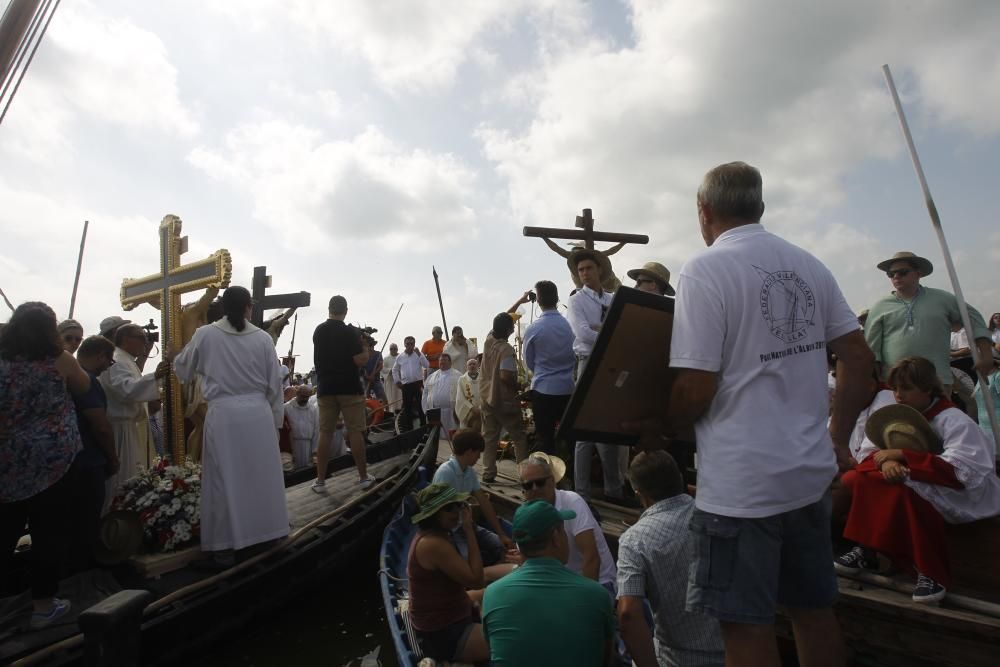 Encuentro de los Cristos de El Palmar, Catarroja, Silla y Massanassa en el Lago de la Albufera