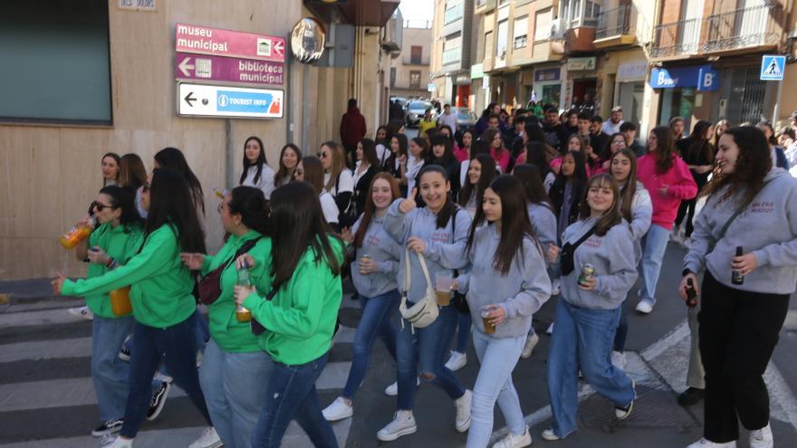 L’Alcora concentra a cientos de vecinos en la celebración del Mig Any Fester