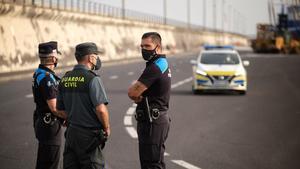 imágenes del puerto de Guimar, en Santa Cruz de Tenerife, dónde comenzó la búsqueda de las niñas