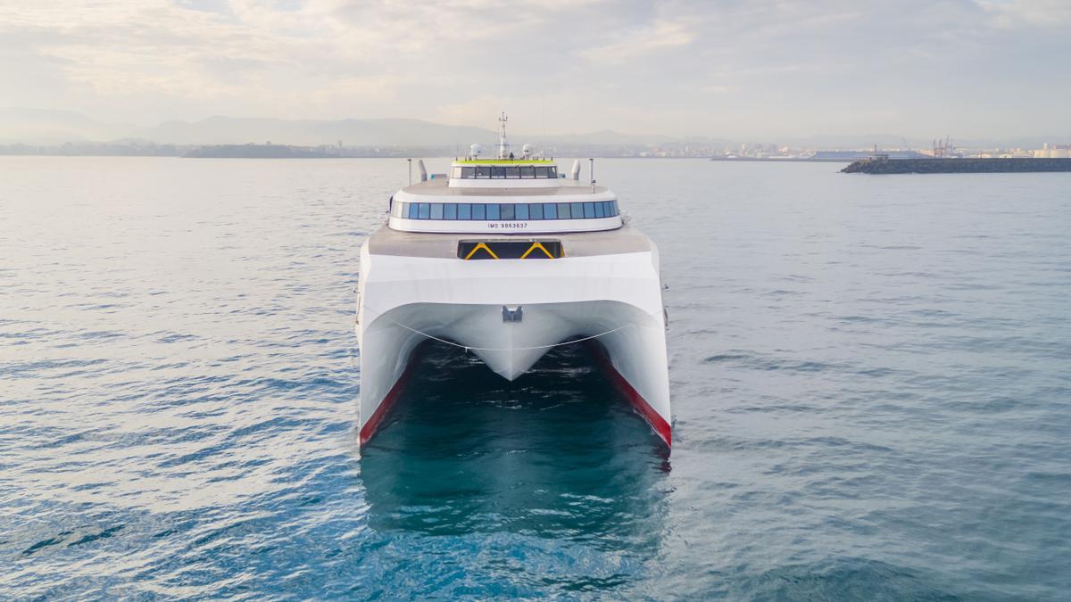 La reducción de emisiones de C02 son del nuevo fast ferry de Baleària son equivalentes a eliminar más de 8.900 turismos