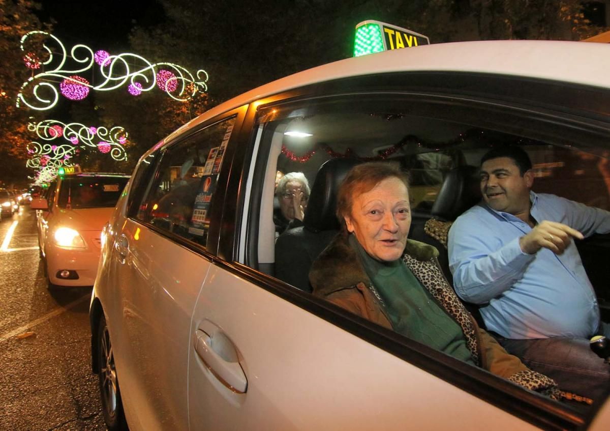 Los Taxistas ponen corazón a la Navidad