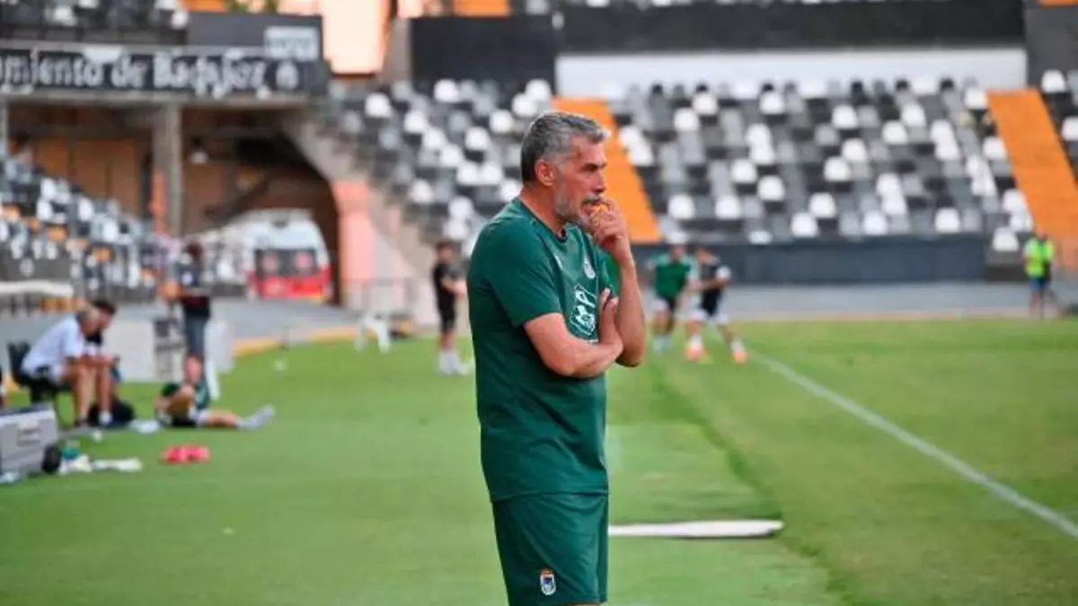 Juan Marrero: «El equipo tiene que adaptarse a mi carga de trabajo»