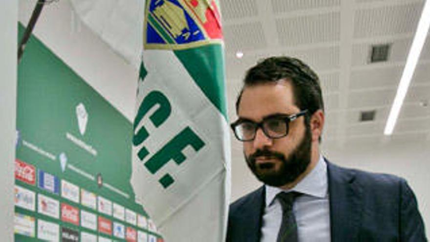 Víctor Orta abandona el Elche CF