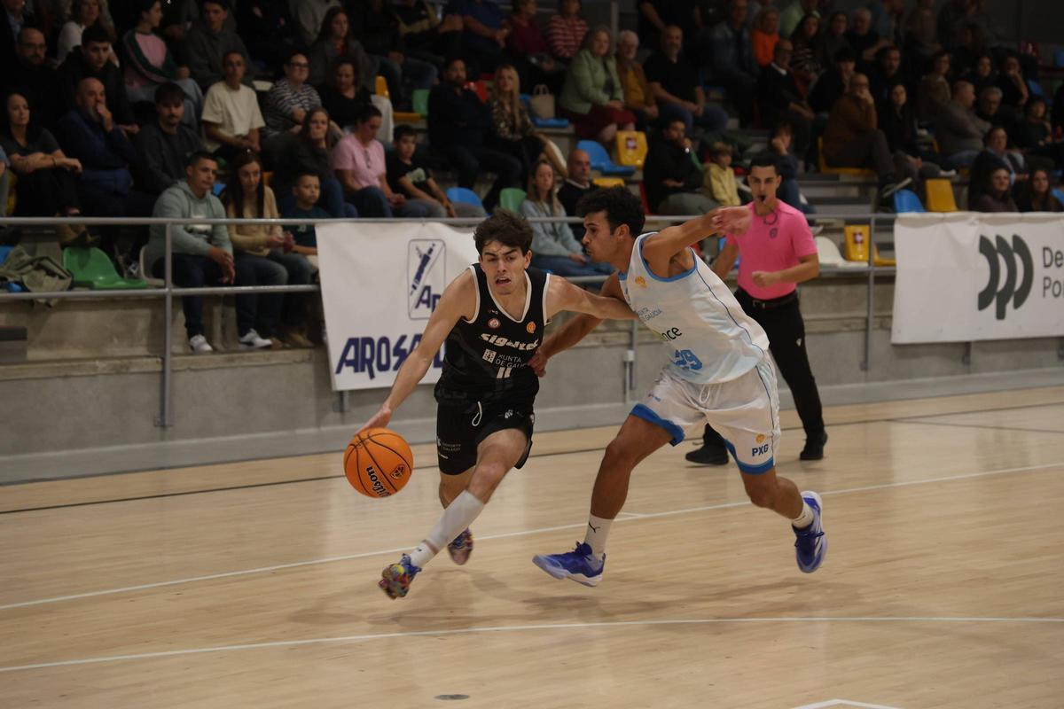 Los vilagarcianos esperan un amplio respaldo desde la grada.