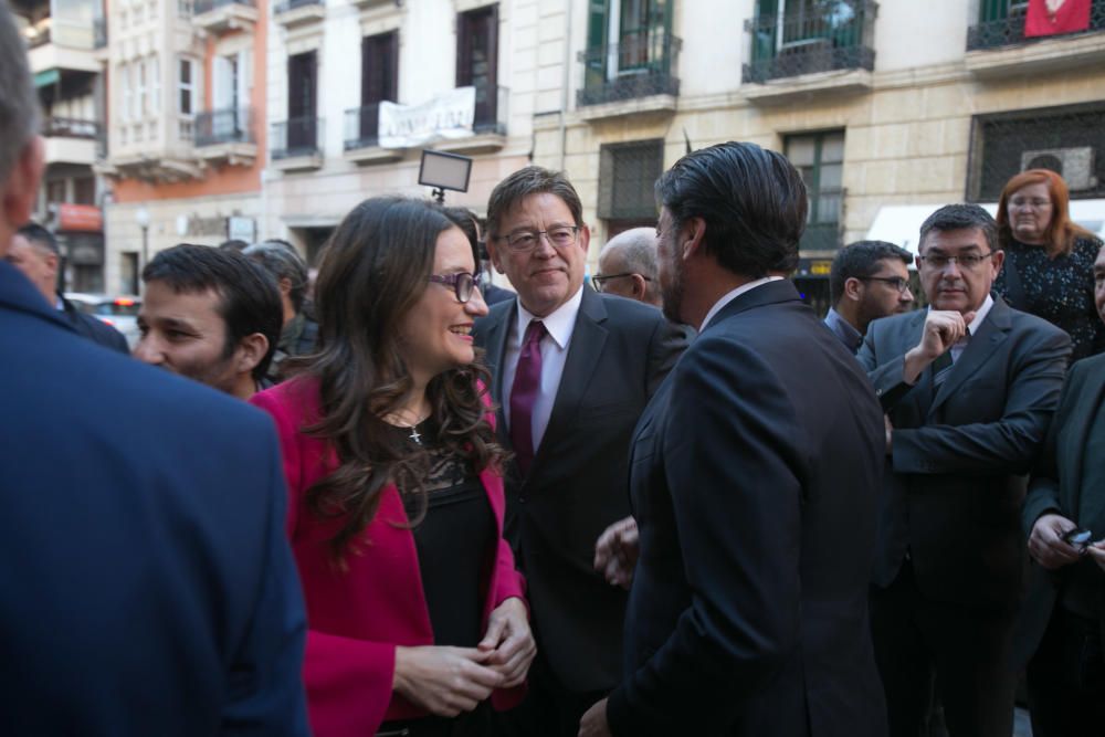 La Generalitat en pleno celebra en Alicante las cuatro décadas de la Carta Magna con un acto institucional en el Teatro Principal que llega en medio de los ataques al modelo territorial y de la alerta ultra.