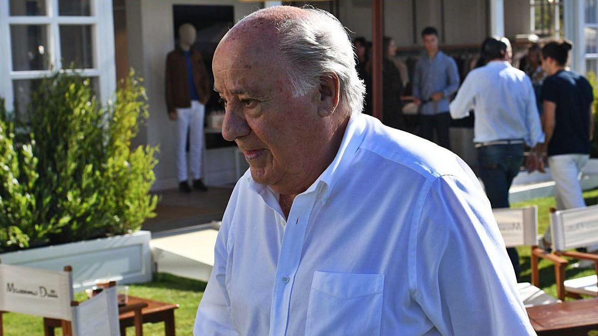 Amancio Ortega, en el complejo hípico de Casas Novas (A Coruña), el pasado año.