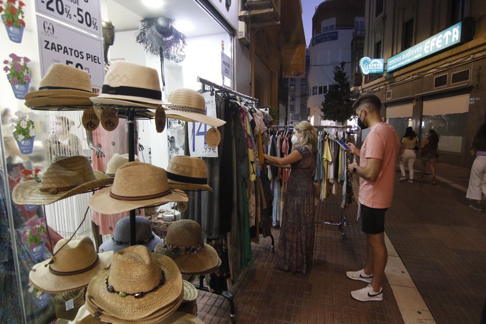 La noche de compras más larga