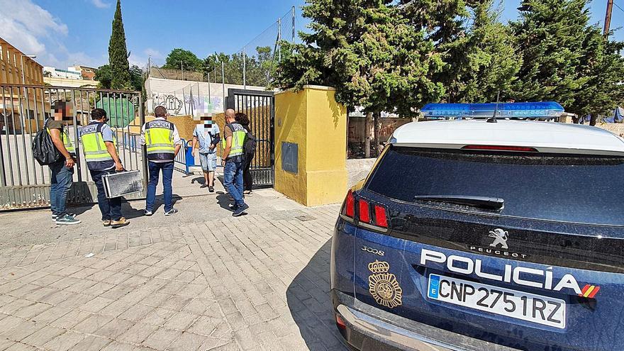 Investigan la muerte de un hombre en el albergue municipal de Alicante
