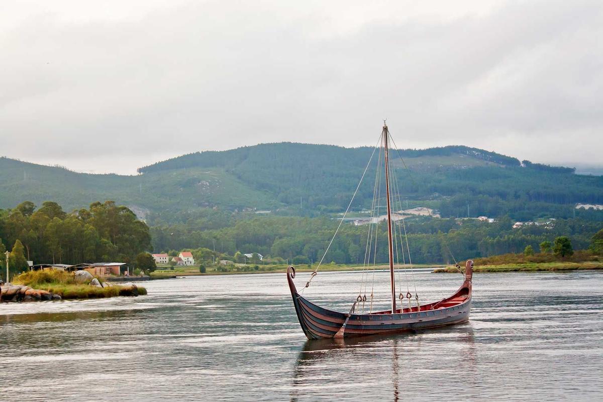 Romería Vikinga de Catoira