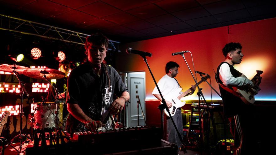 El fenómeno imparable de Sanguijuelas del Guadiana arrasa en Cáceres: &quot;Son nuestros y tenemos que cuidarlos&quot;