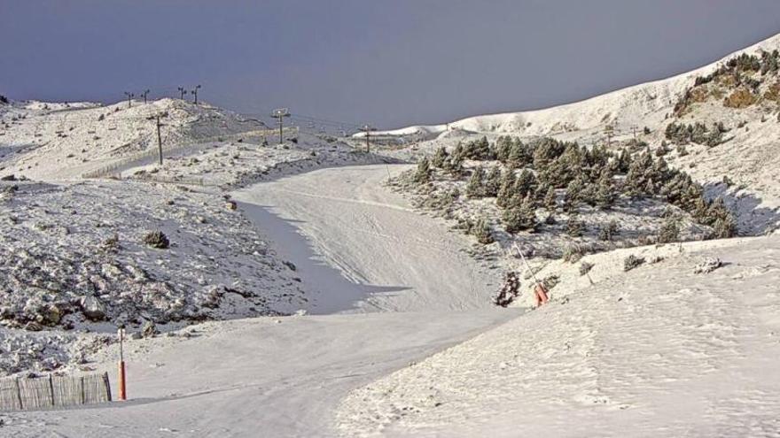 Així és com s&#039;ha llevat l&#039;estació de Vallter 2000