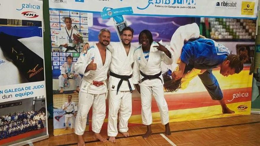 El Judo Club Base en el homenaje a María Bernabeu