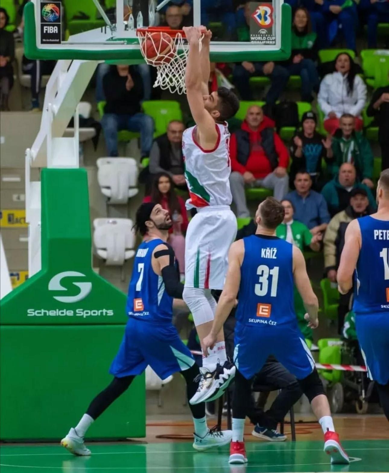 Imagen de Stoilov con la Selección de Bulgaria