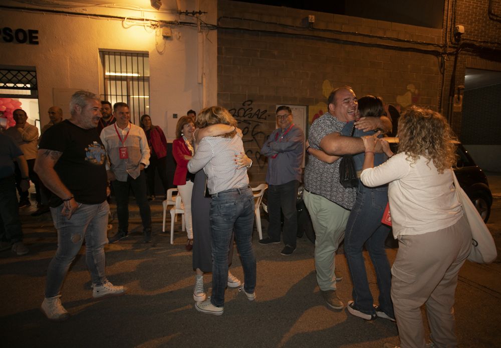 El PSPV-PSOE de Sagunt celebra en su sede una victoria histórica