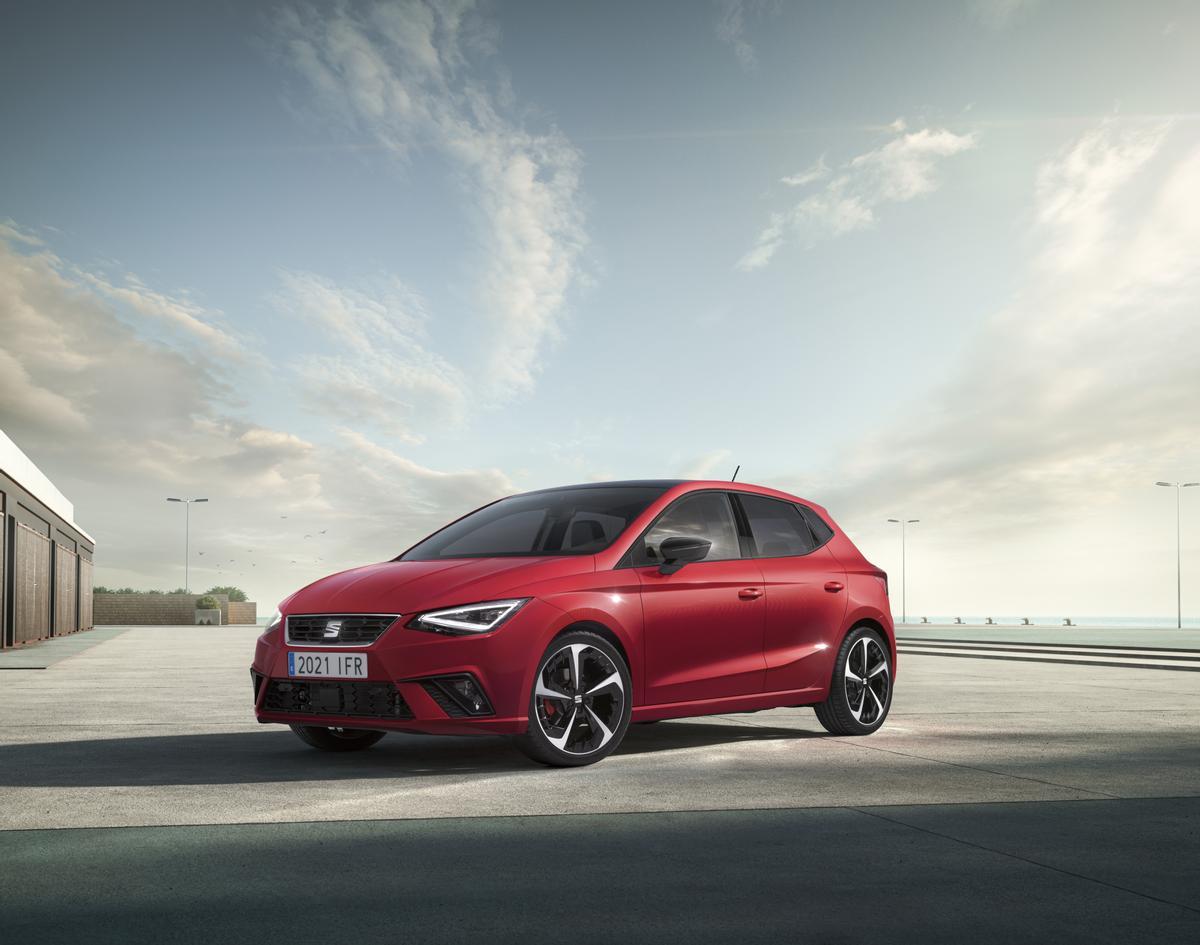El nuevo SEAT Ibiza se ha reforzado para mantenerse como la referencia del sector de los utilitarios compactos.