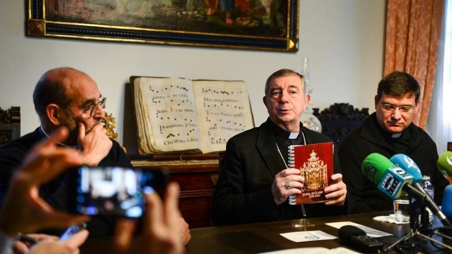 El obispo de Plasencia permitirá que hombres casados bauticen y oficien bodas por la escesez de sacerdotes