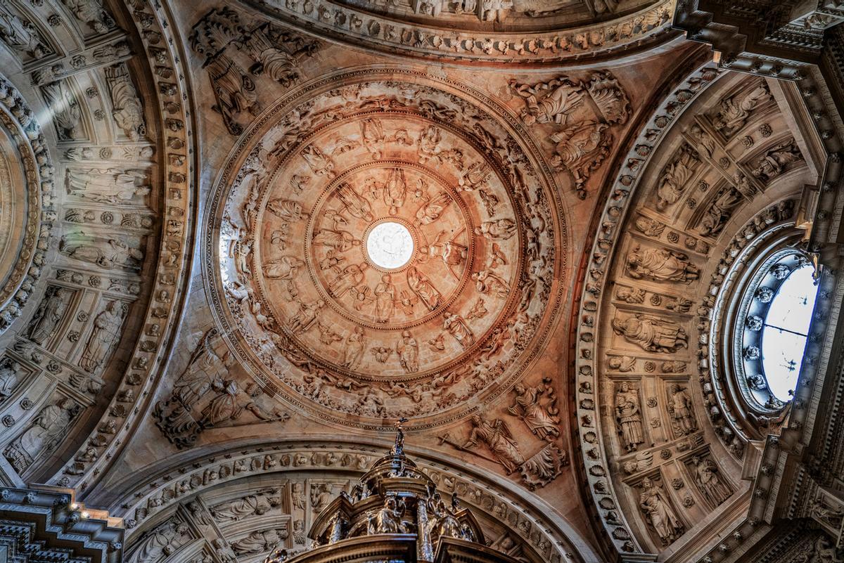 Vista interior de la Catedral de Sevilla