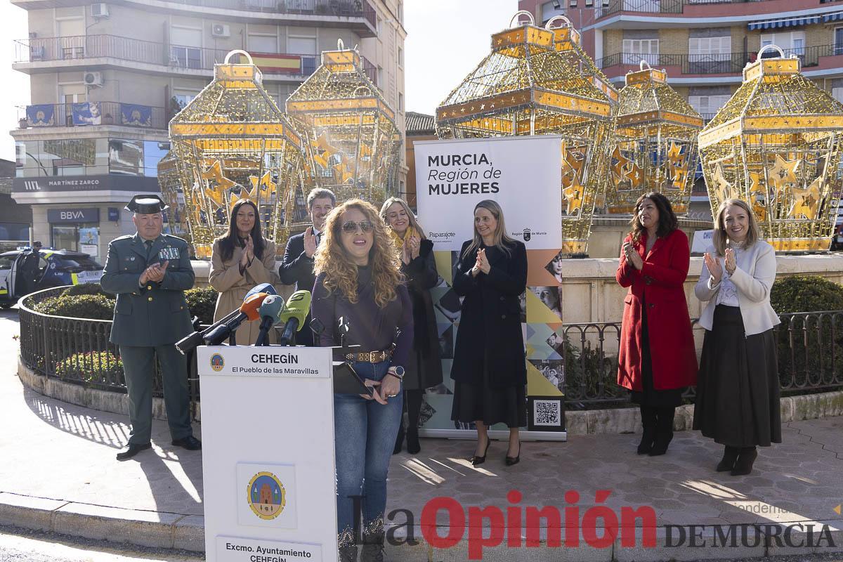 Cehegín rinde homenaje a las mujeres cosedoras de alpargatas