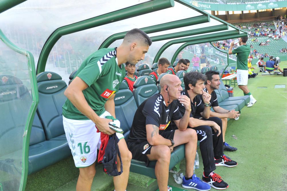 Partido de la primera jornada entre el Elche y el Fuenlabrada