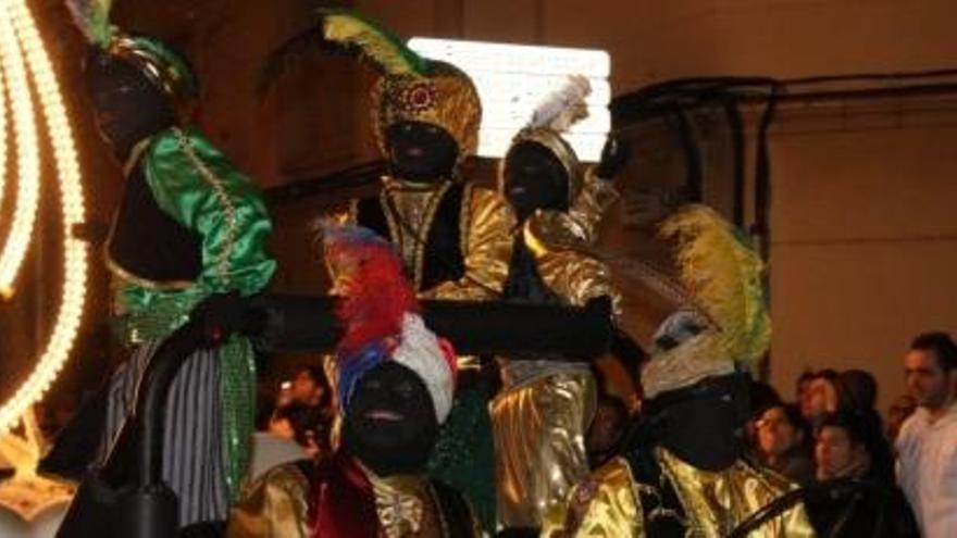 800 patges reials desfilaran a Igualada