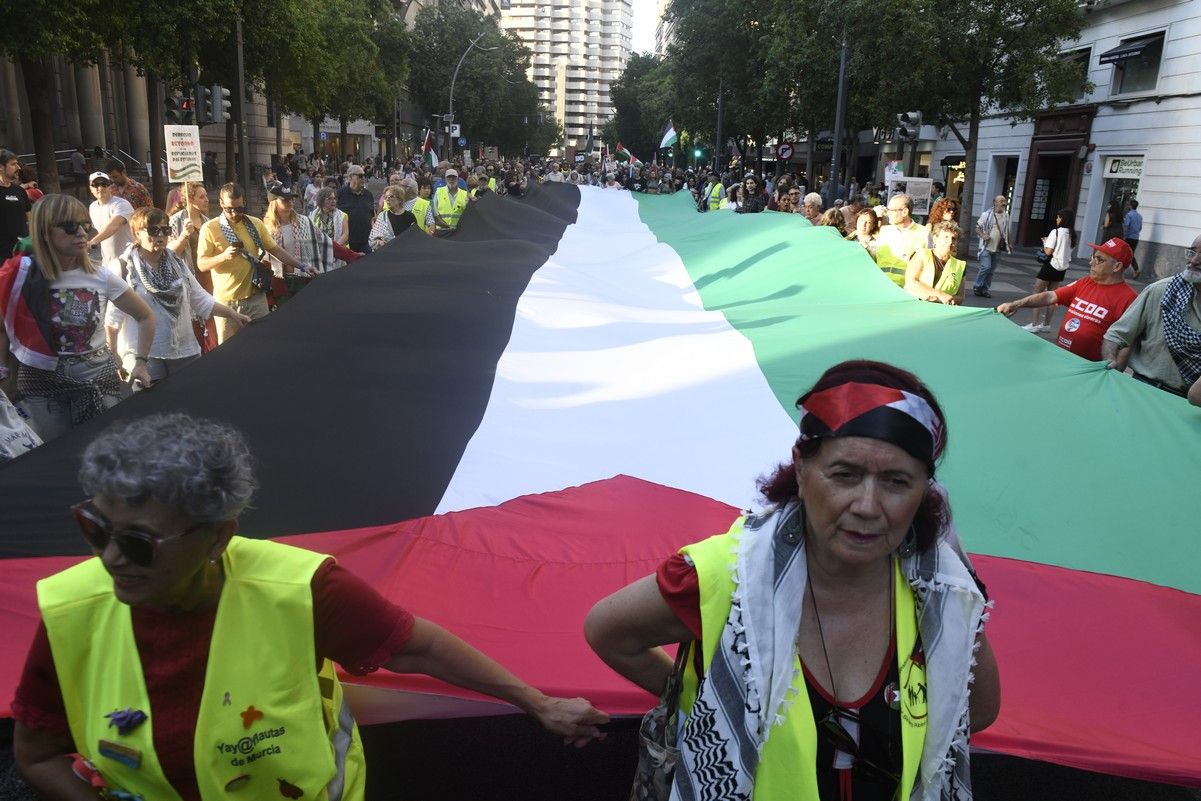 La manifestación de Murcia a favor de Gaza, en imágenes