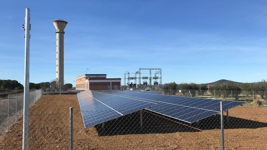 Los regantes del Zújar recurren a la energía fotovoltaica para reducir la factura de la luz