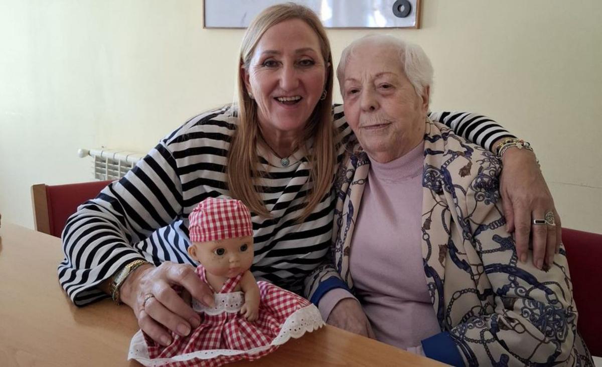 Alba también pasó 
por una residencia de 
mayores en Moeche. 
|  FdV