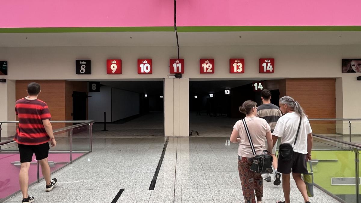 Cines Málaga Nostrum en su última semana de funcionamiento antes del cierre para su realojo en otra nave del centro comercial