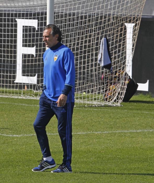 Las mejores imágenes del entrenamiento del Valencia CF