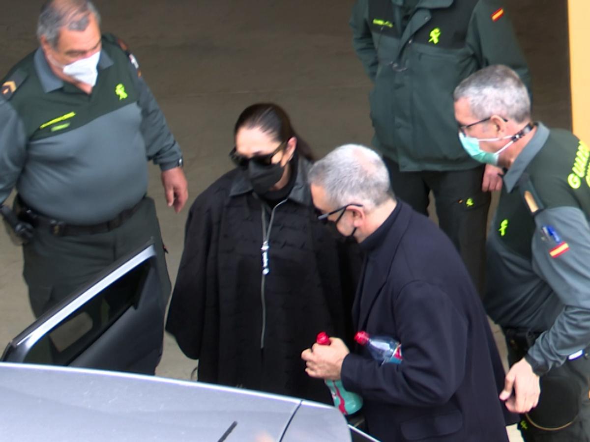 Isabel Pantoja a su salida de los juzgados de Málaga