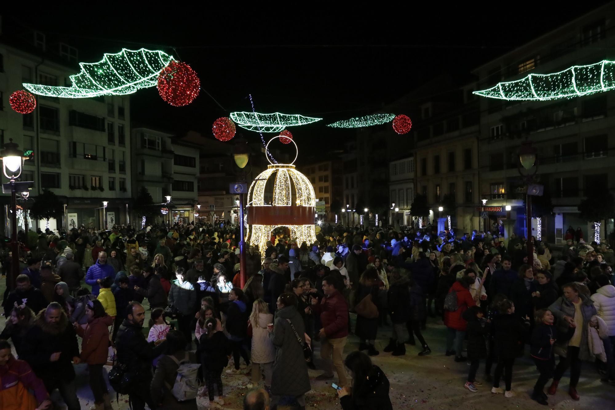 Así fue el encendido del alumbrado navideño en Villaviciosa