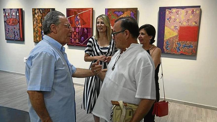 Rufino Carmona exhibe sus formas inventadas