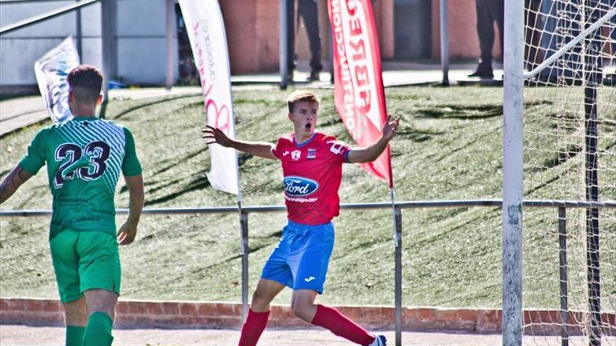 Javi Bernal rescata un empate