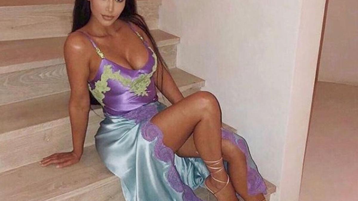 Kim Kardashian le copia el look galáctico a Violeta Mangriñán