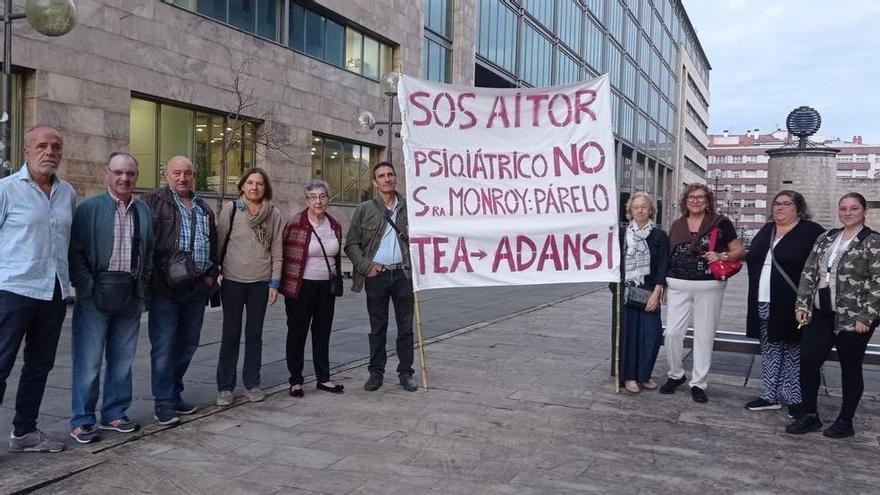 Derechos Sociales frena el internamiento forzoso de un joven con autismo tras una protesta en Oviedo