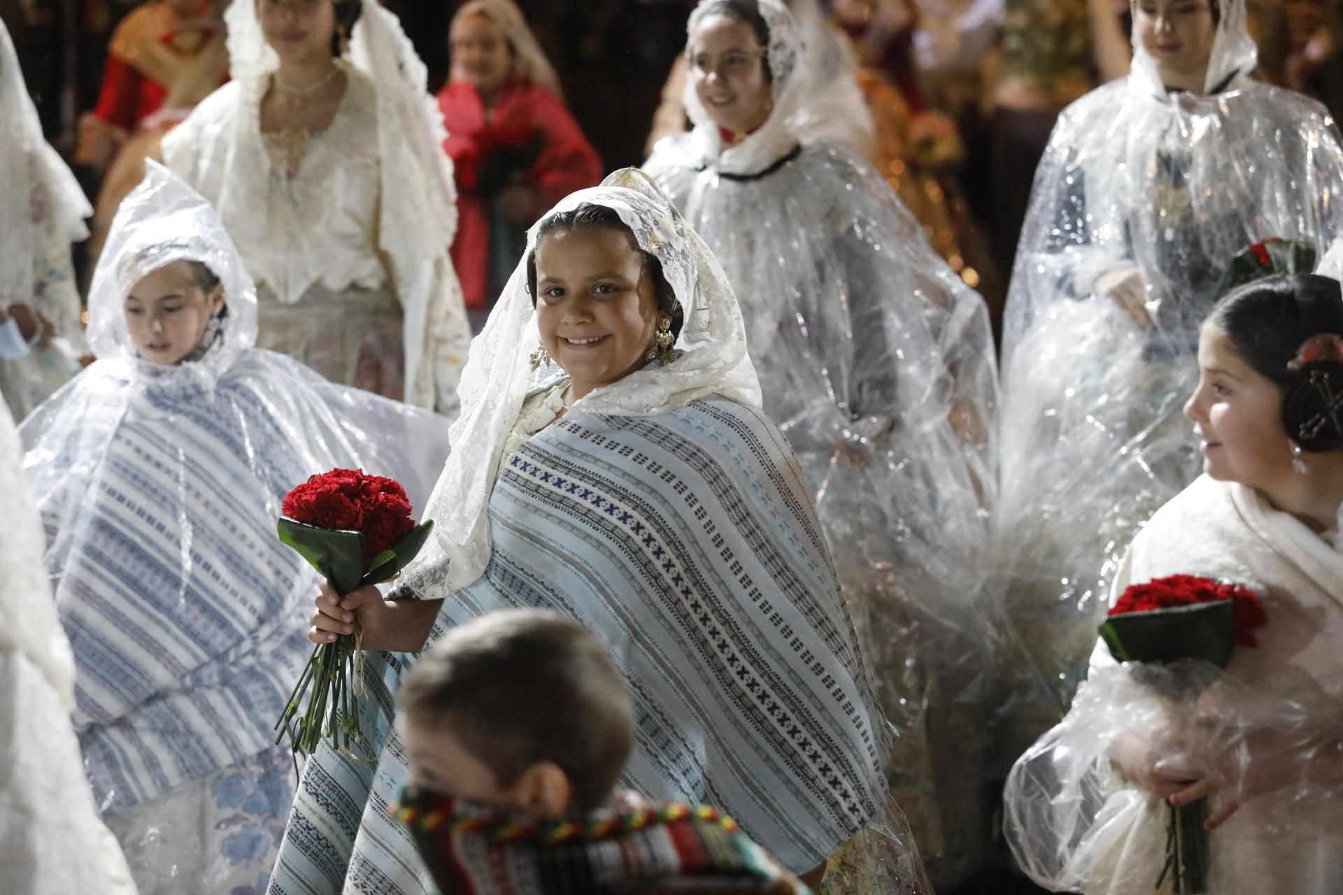 Búscate en el primer día de ofrenda por la calle de la Quart (entre las 19:00 a las 20:00 horas)