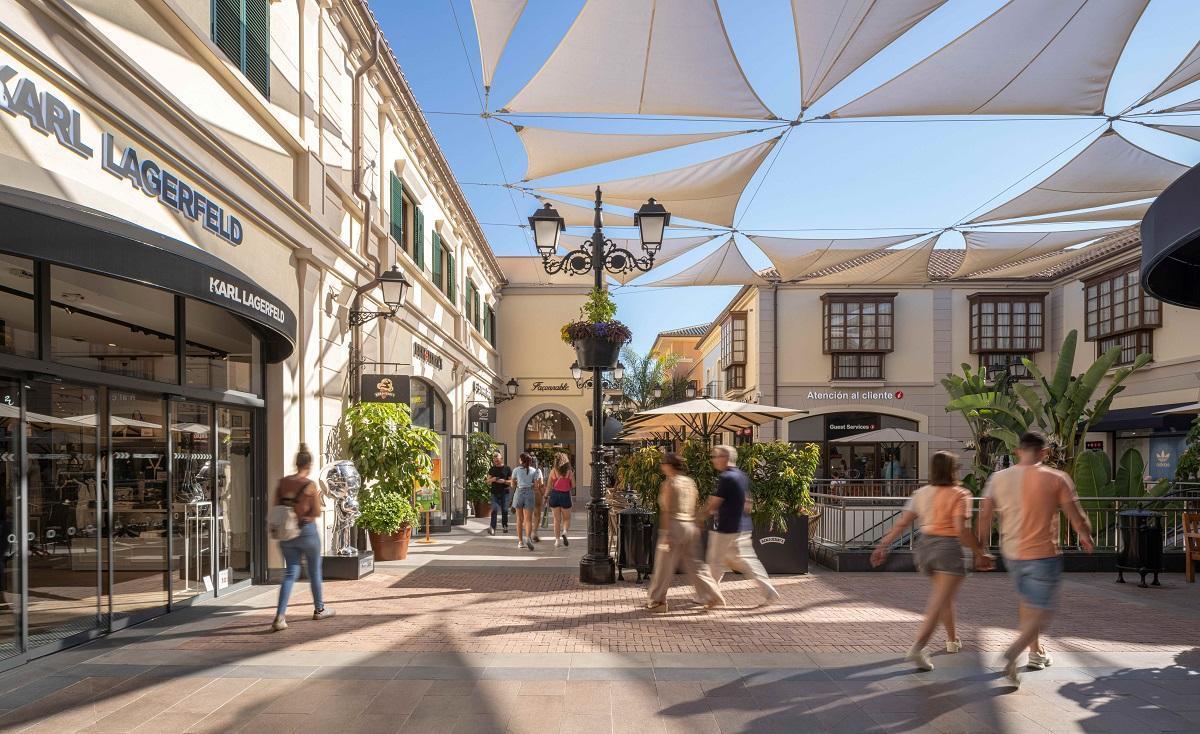 Una vista del centro comerical McArthurGlen de Málaga, junto a Plaza Mayor.