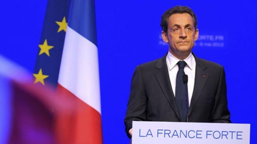 Sarkozy asume la derrota