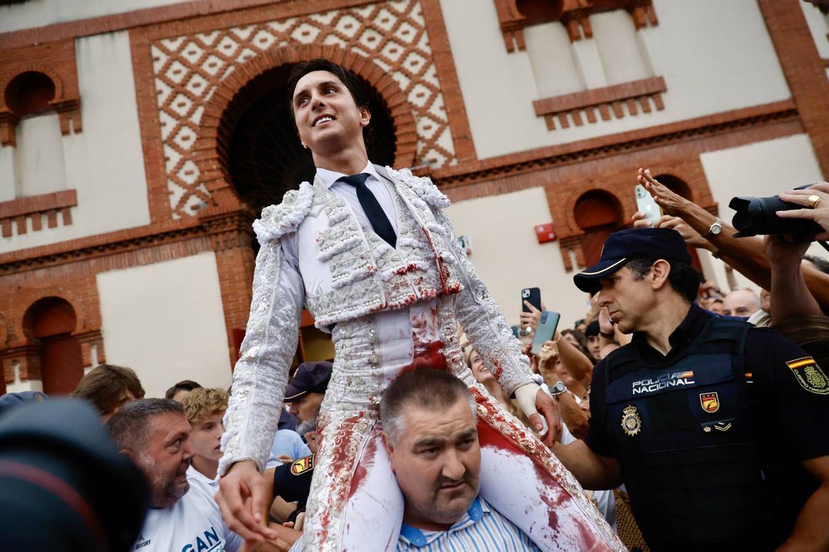 El triunfo de Roca Rey en la feria taurina de Gijón, en imágenes