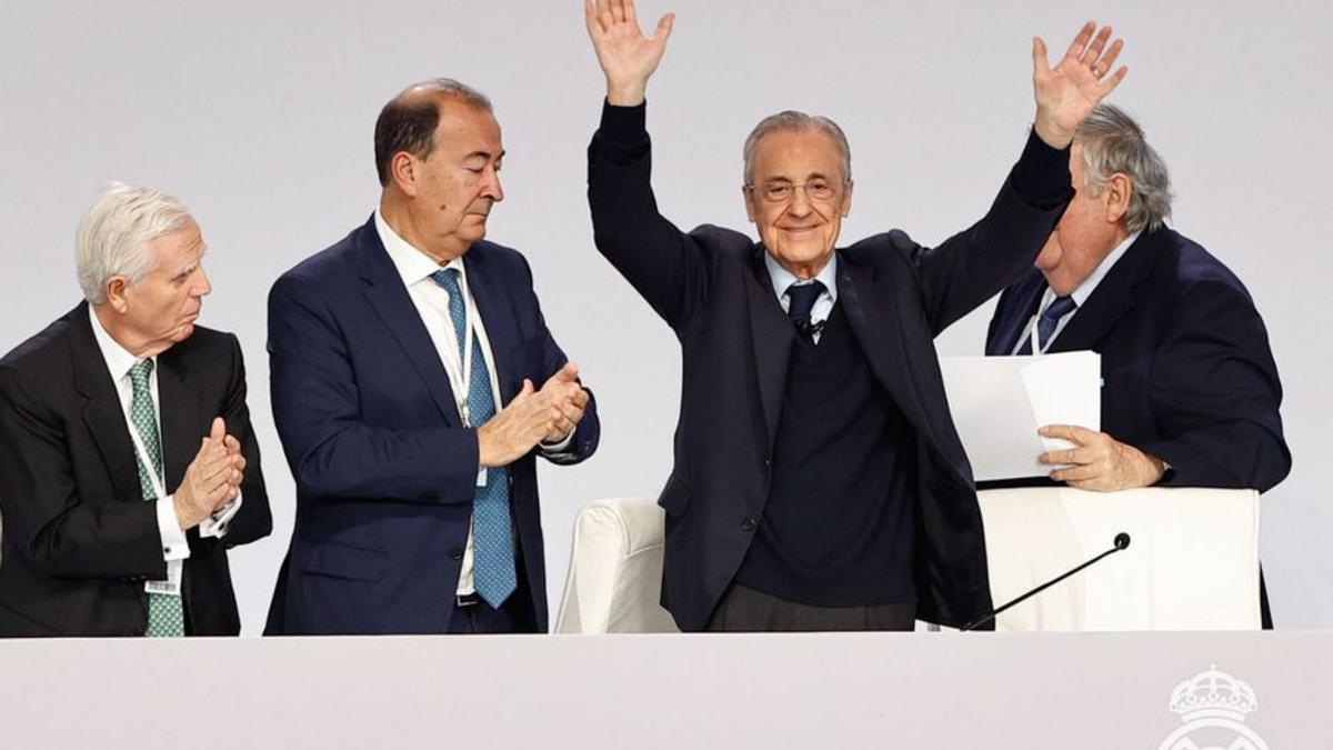 Florentino Pérez, ahir a l’assemblea de socis del Reial Madrid. | RODRIGO JIMÉNEZ / EFE