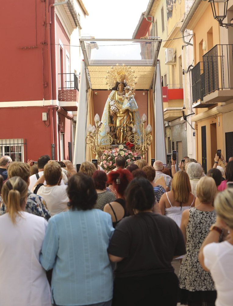 La Peregrina visita los pueblos de la Baronía, en El Camp de Morvedre.