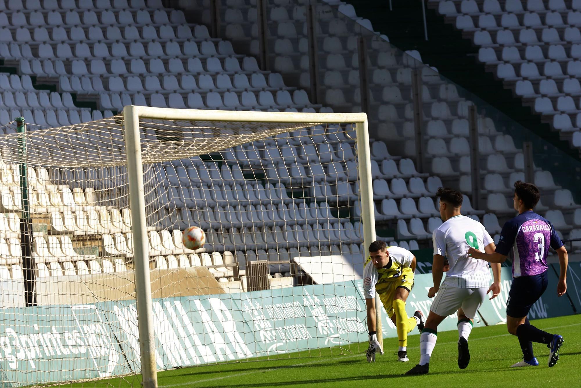 Las imágenes de Córdoba CF B-Bollullos