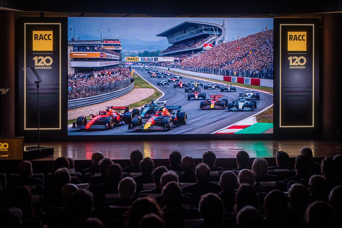 Barcelona 12/03/2026 Barcelona Celebración del 120 aniversario del RACC con la participación del presidente del RACC, Josep Mateu, y el alcalde de Barcelona, Jaume Collboni. Durante el acto se celebró la mesa redonda “La Gran Barcelona: una visión metropolitana de la movilidad”, con la participación de Maurici Lucena (presidente de AENA), Xavier Trias, Ricard Font y Gabriel Jené. Palabras clave: RACC, 120 aniversario RACC, Josep Mateu, Jaume Collboni, Barcelona, movilidad, movilidad metropolitana, Gran Barcelona, Maurici Lucena, AENA, Xavier Trias, Ricard Font, Gabriel Jené, debate, mesa redonda, transporte, infraestructuras, área metropolitana de Barcelona, movilidad urbana. AUTOR: MANU MITRU