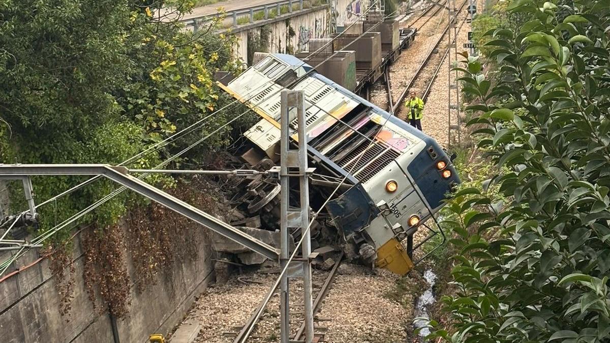 El convoy, tras el accidente