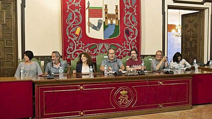 El equipo de Gobierno durante la celebración de un Pleno.