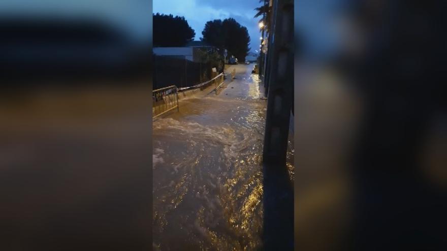 Viviendas completamente inundadas en Moncada por las lluvias torrenciales