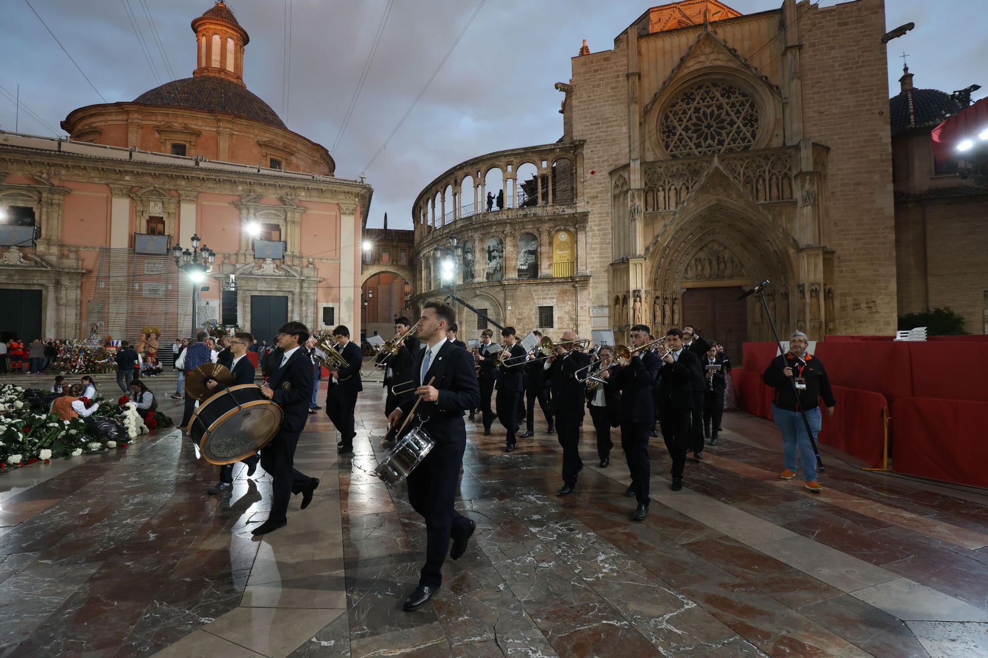 Búscate en el segundo día de la Ofrenda en la calle San Vicente entre las 19 y las 20 horas